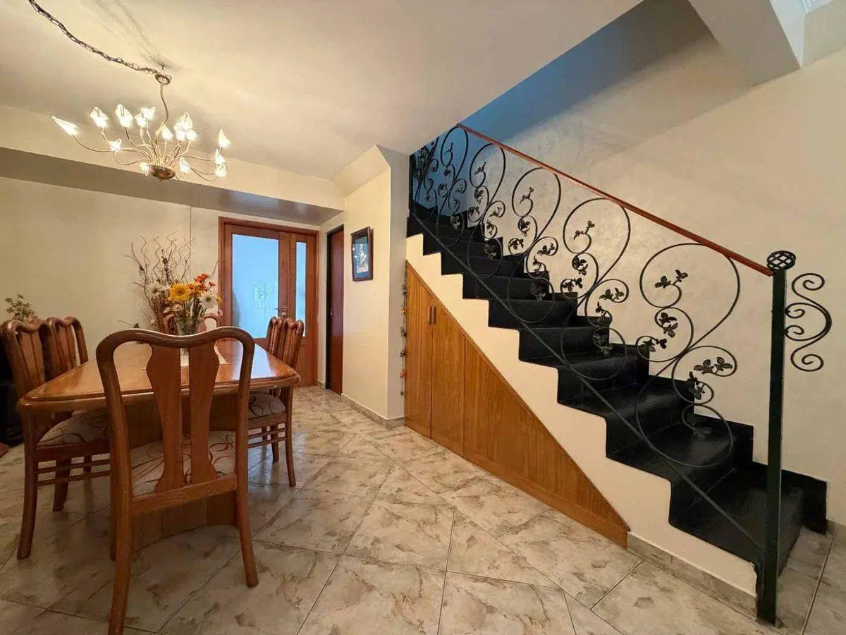 VENTA TRIPLEX 4 AMB/ VILLA LUGANO COCHERA PATIO 5