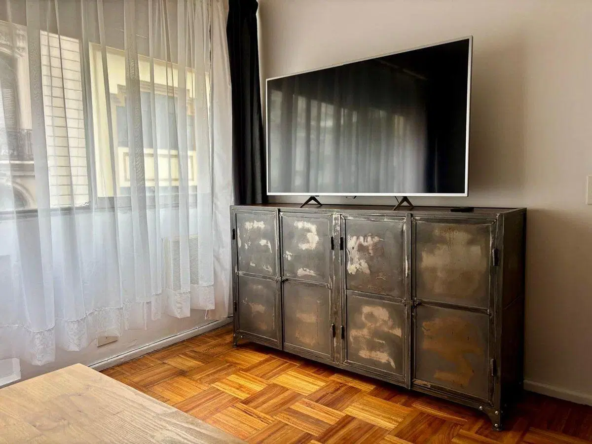 EXCELENTE Y AMPLIO MONOAMBIENTE DIVISIBLE 44m2 2