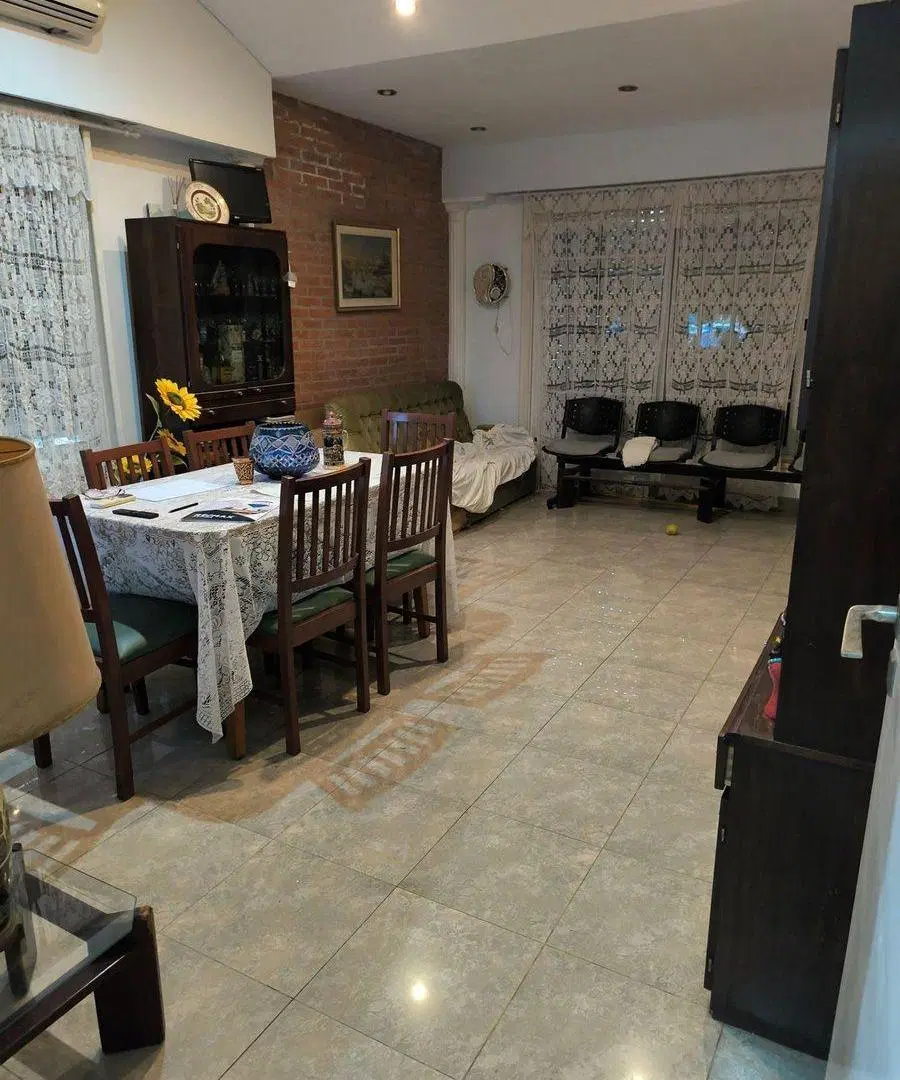 CASA DE 4 AMBIENTES EN VENTA – Florida Oeste 4
