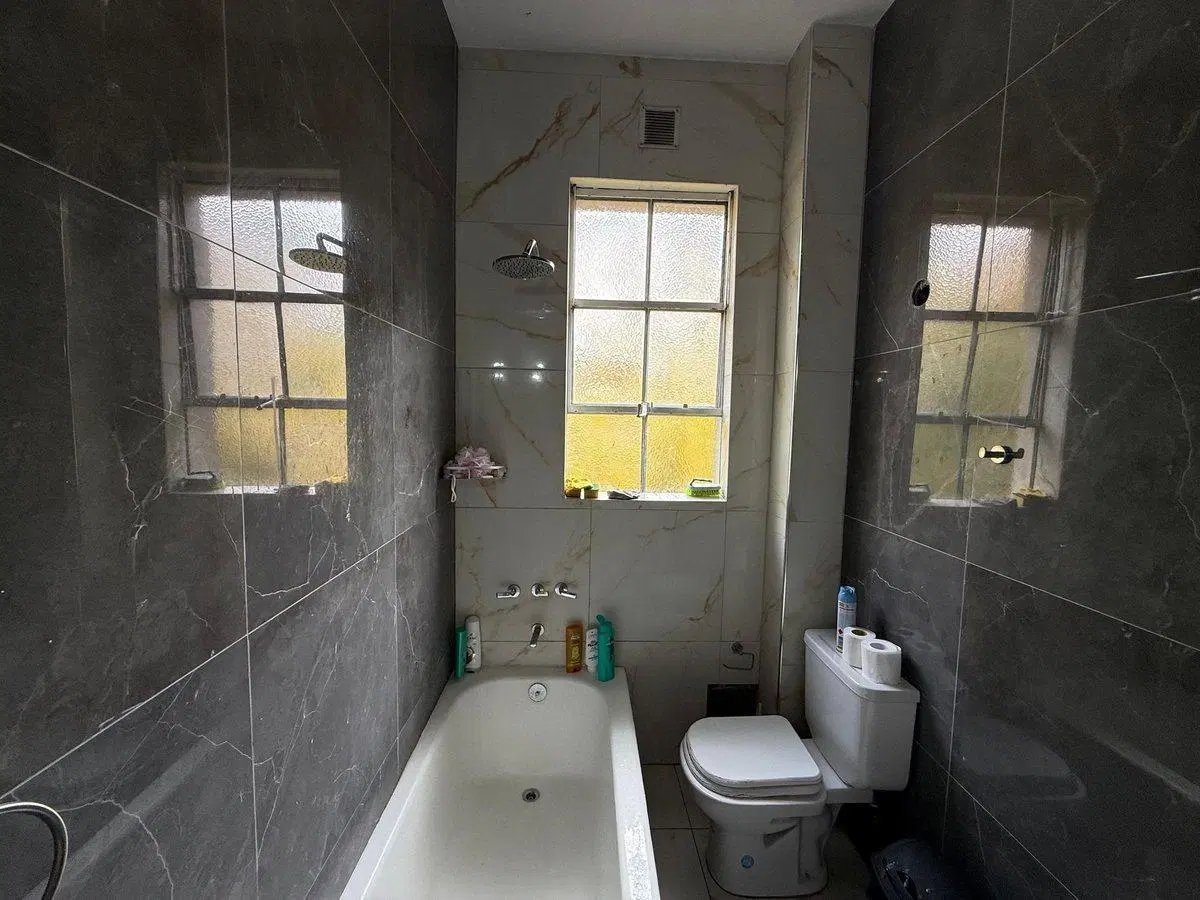 VENTA DEPARTAMENTO 4 AMB + DEPENDENCIA - BALVANERA 3