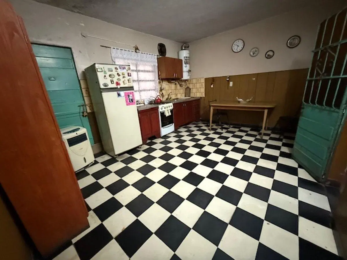 VENTA CASA 5 AMB LANUS ESTE! APTA DOS FAMILIAS 5