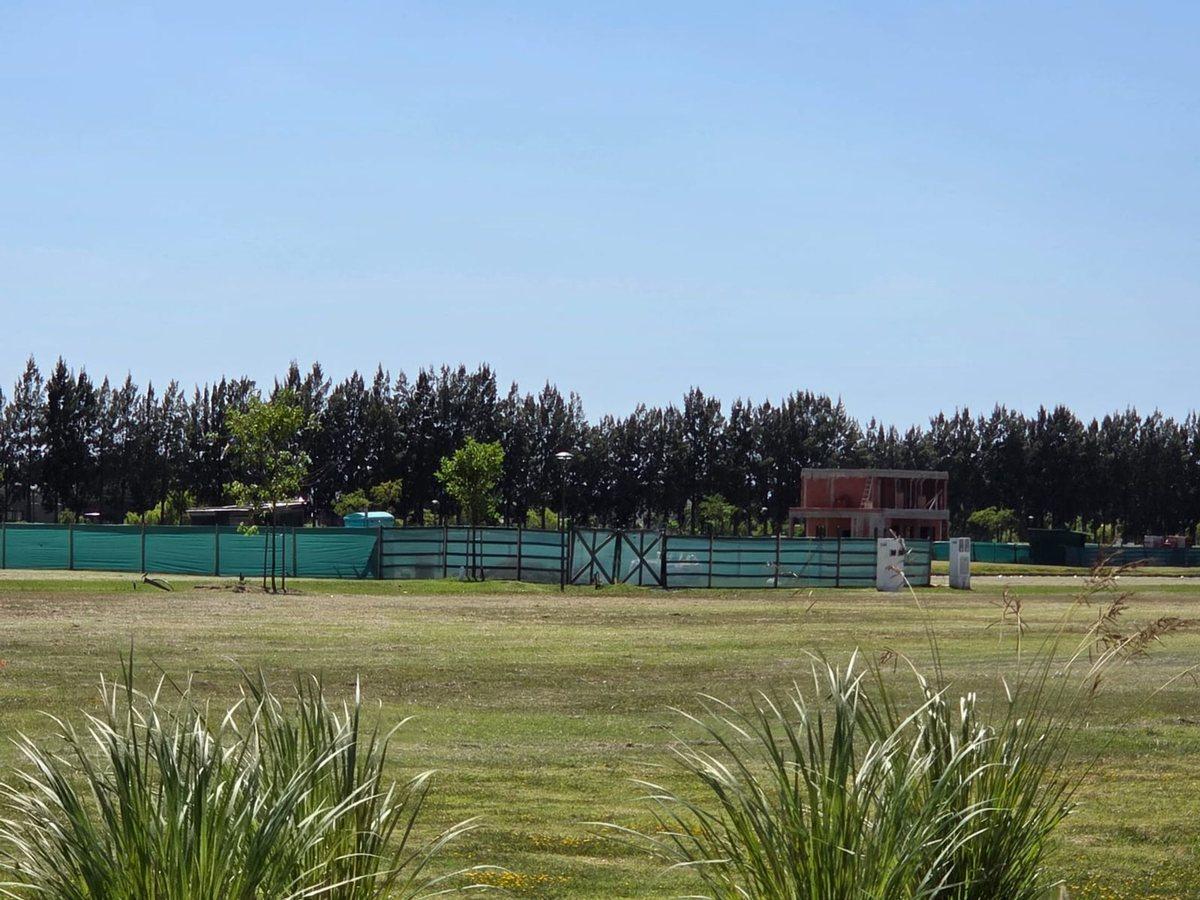 VENTA DE LOTE BARRIO CERRADO LAS VICOTRIAS CANNING
