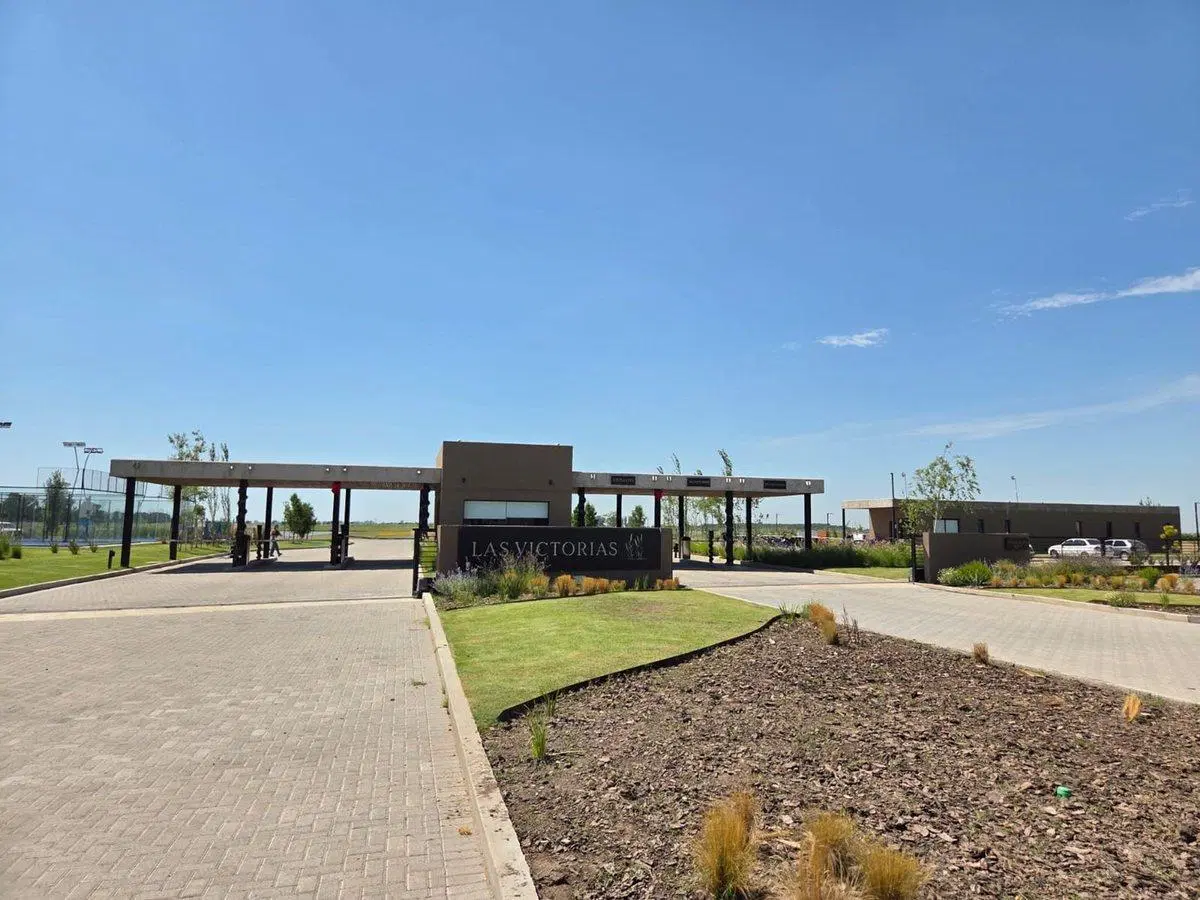 VENTA DE LOTE BARRIO CERRADO LAS VICOTRIAS CANNING 4
