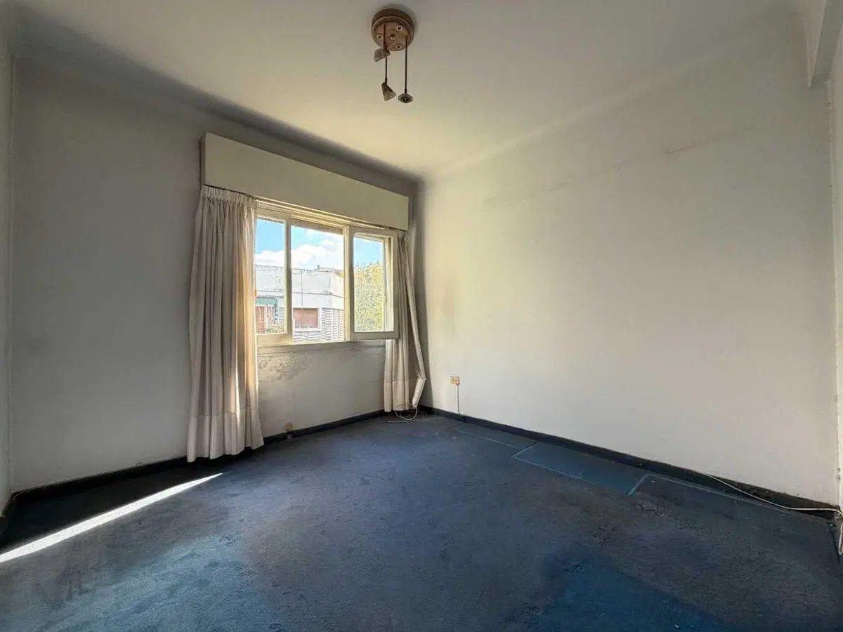 Venta departamento 3 ambientes Flores Oportunidad 8