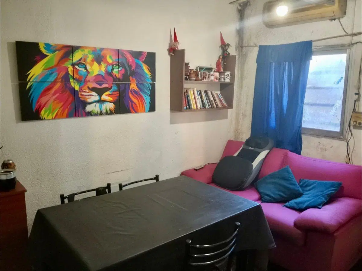 Venta Parque Chacabuco, PH en tres plantas 4 amb 2