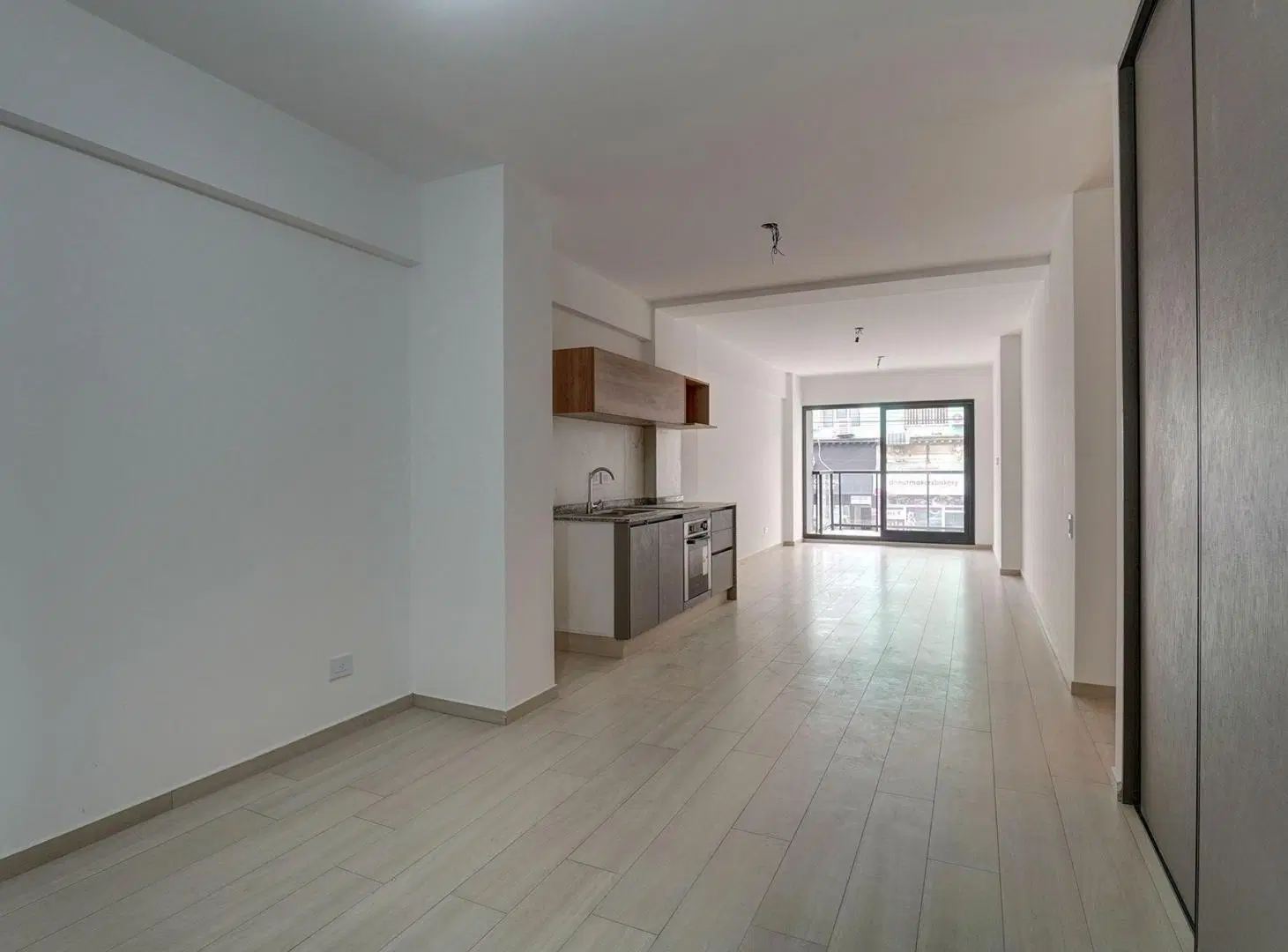 VENTA DEPARTAMENTO 2 AMBIENTES CON BALCON V.CRESPO 2