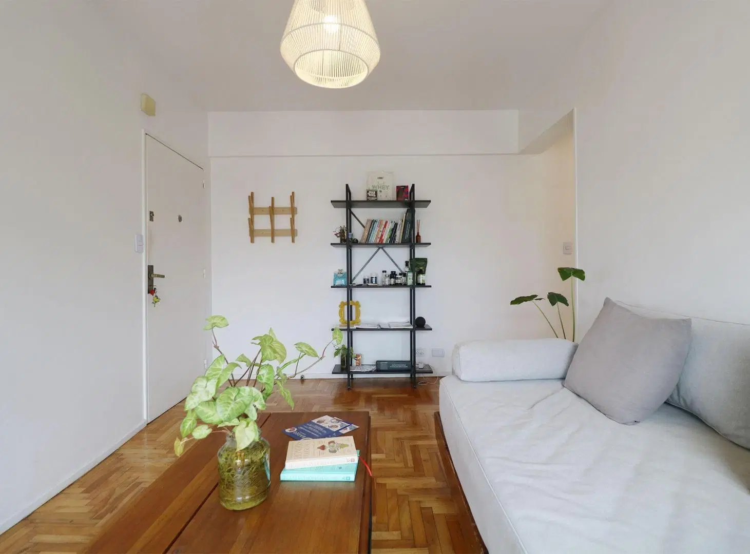 VENTA DEPARTAMENTO 3 AMB BARRIO NORTE CON BALCON 3