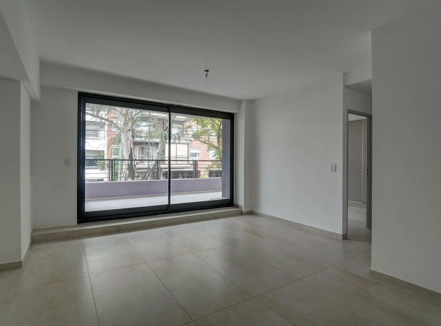DEPTO 3 AMB C/BALCÓN Y PARRILLA- VENTA/ V. URQUIZA 5