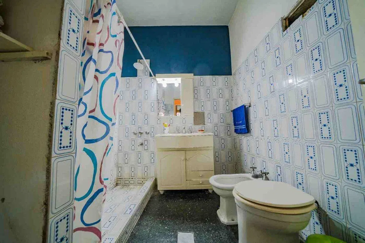 VENTA CASA CON JARDIN EN CASTELAR APTO CREDITO 3