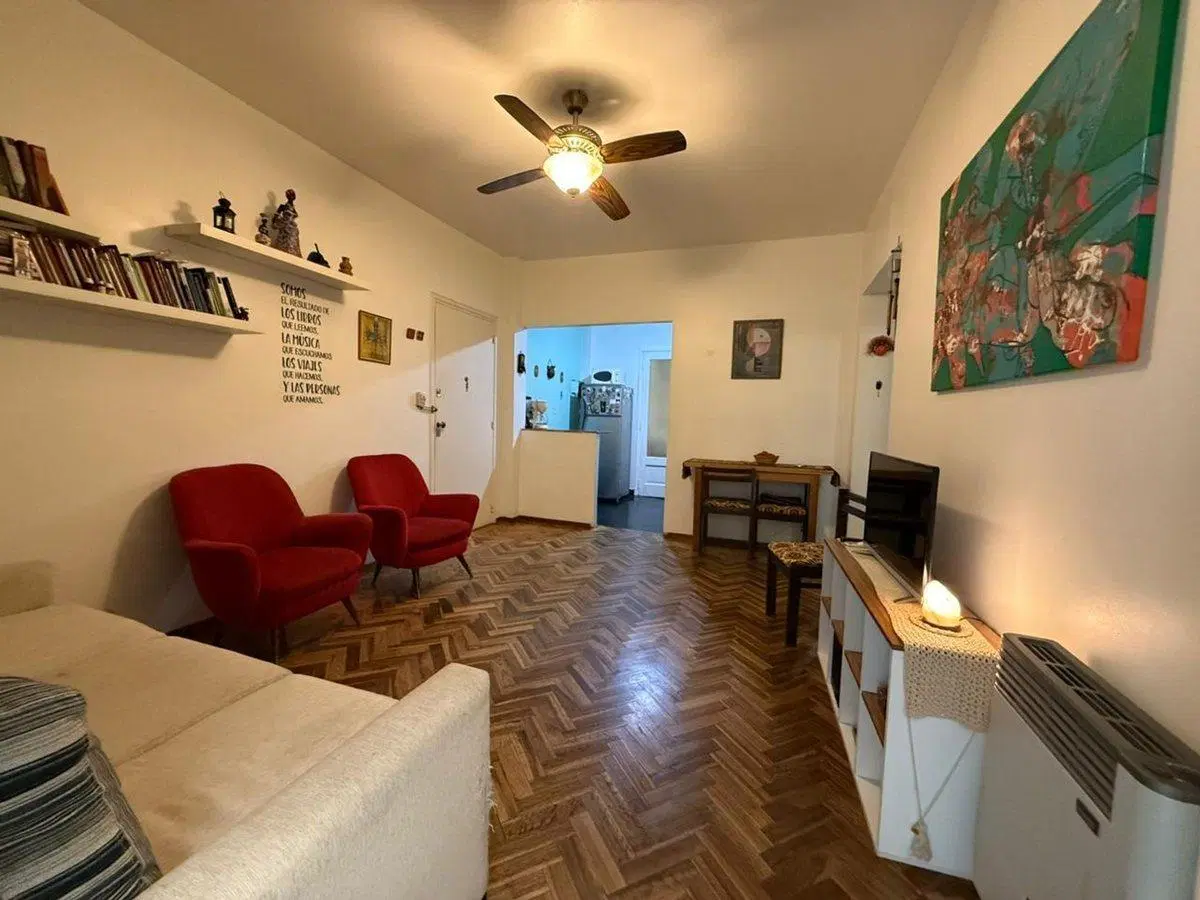 VENTA DPTO 3 AMB EN PB + 2 PATIOS - PQUE PATRICIOS 5