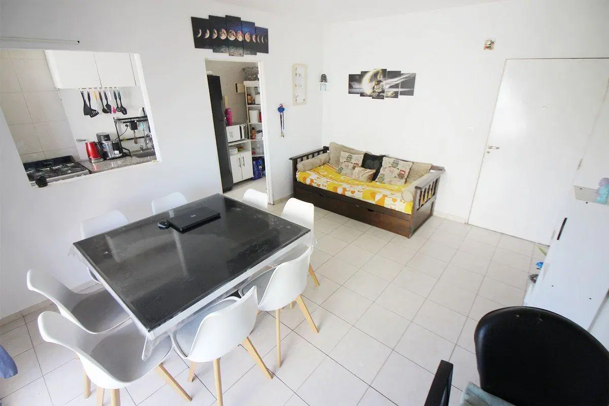 DEPARTAMENTO 3 AMBIENTES AVELLANEDA 56 M2 BCÓN/PTA 5