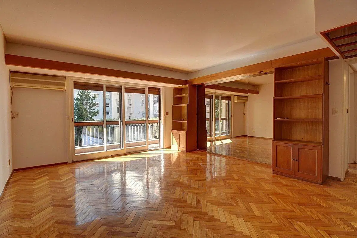 DEPARTAMENTO EXCLUSIVO 4 AMBIENTES EN RECOLETA 2
