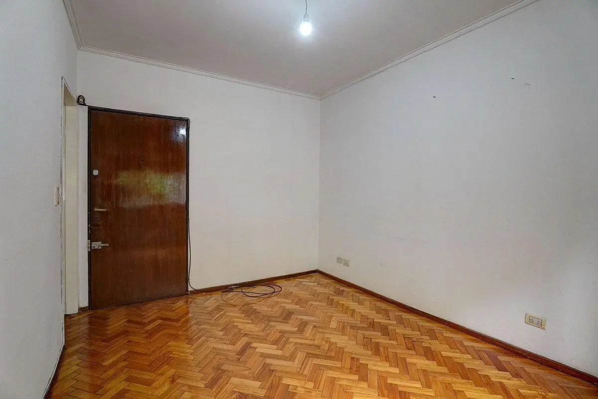 Depto. dos ambientes en V Urquiza - apto prof 5