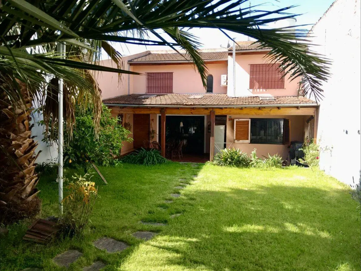 Venta Lomas del Mirador, Casa con parque y coheras 3