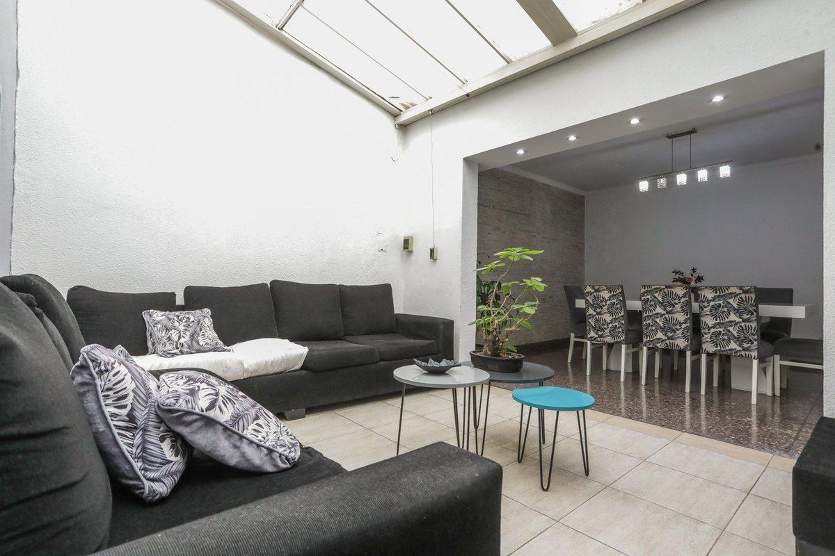 VENTA PH 5 AMBIENTES C/PATIO Y TERRAZA EN LINIERS