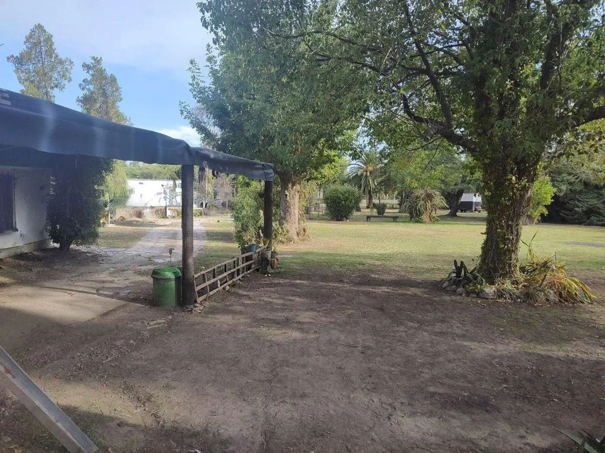 Fracción Comercial 3656 m² sobre Ruta 8 Km 75: 37m 5