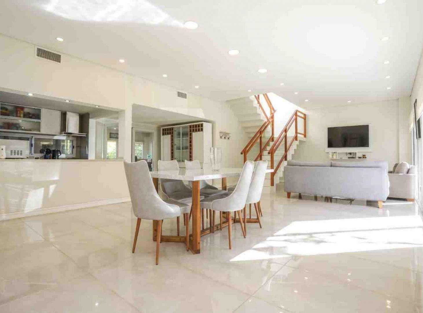 Casa 5 ambientes Los Cardales