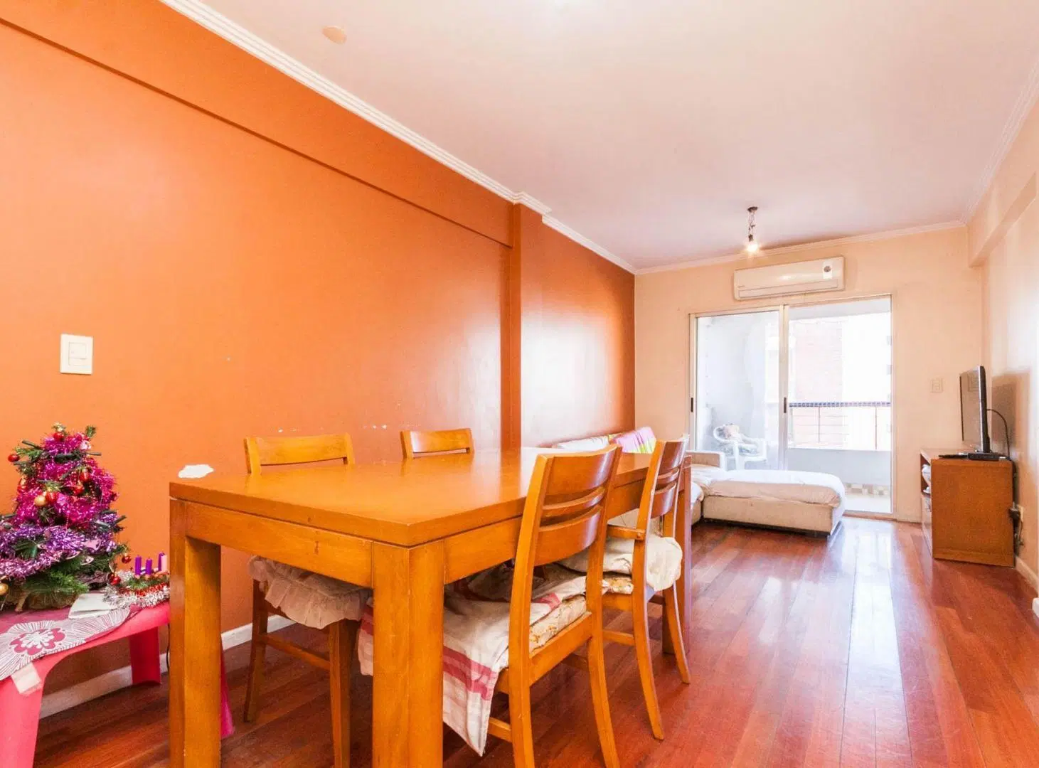 Piso de 4 amb en Venta con cochera y amenities 2