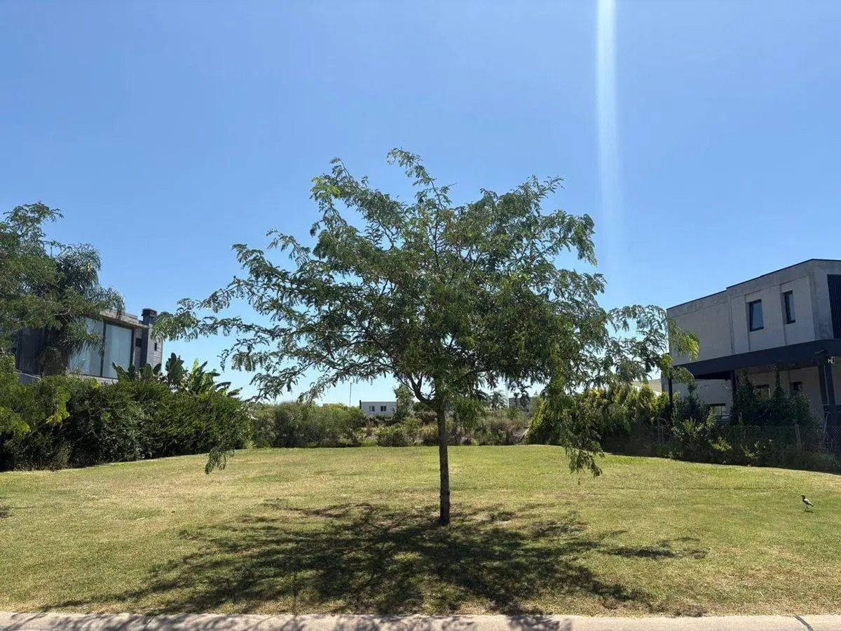 VENTA LOTE AL LAGO EN PUERTOS DEL LAGO MARINAS 4