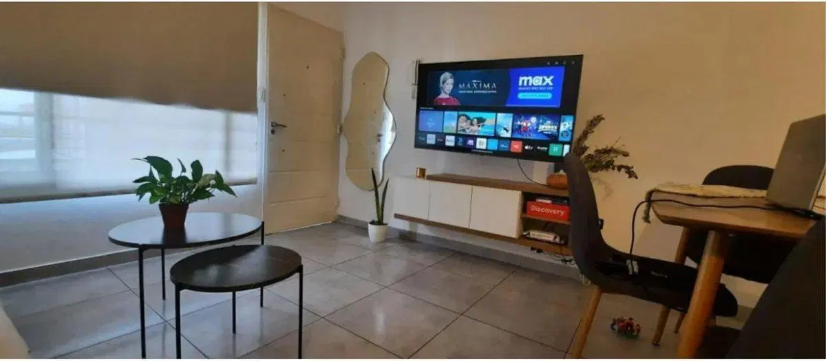 Impecable departamento con cochera 3