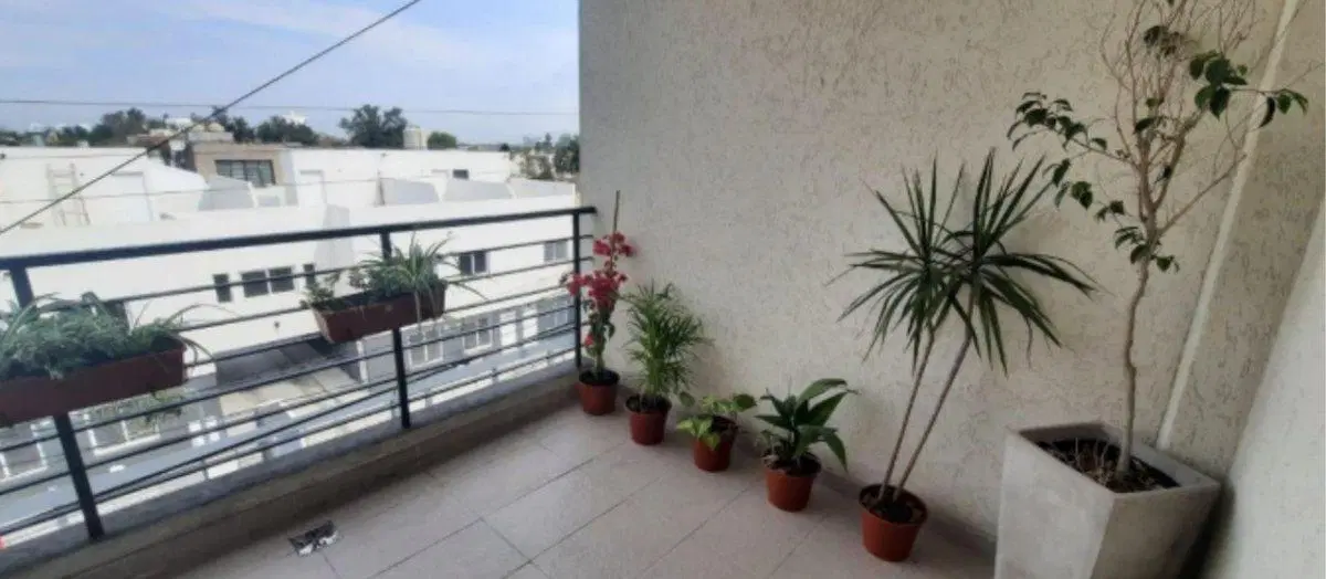 Impecable departamento con cochera 2