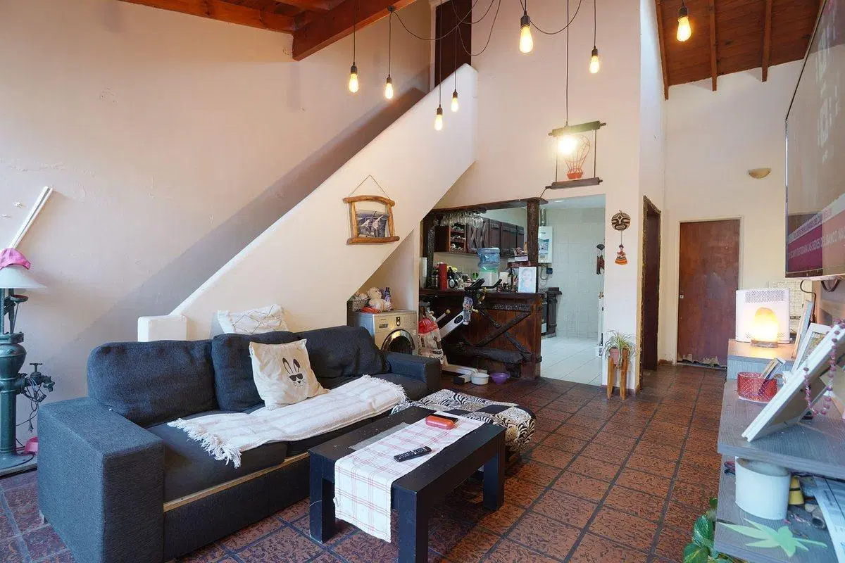 VENTA CASA 5 AMB PATIO + TERRAZA -PARQUE PATRICIOS 2