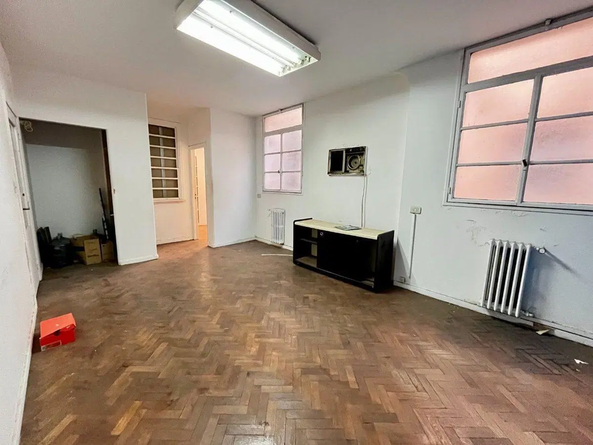 Venta oficina 3 amb con doble ingreso 3
