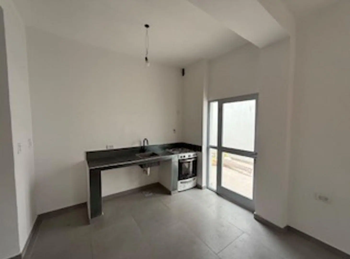 VENTA PH 3 AMBIENTES CON GARAGE EN VILLA ADELINA 2