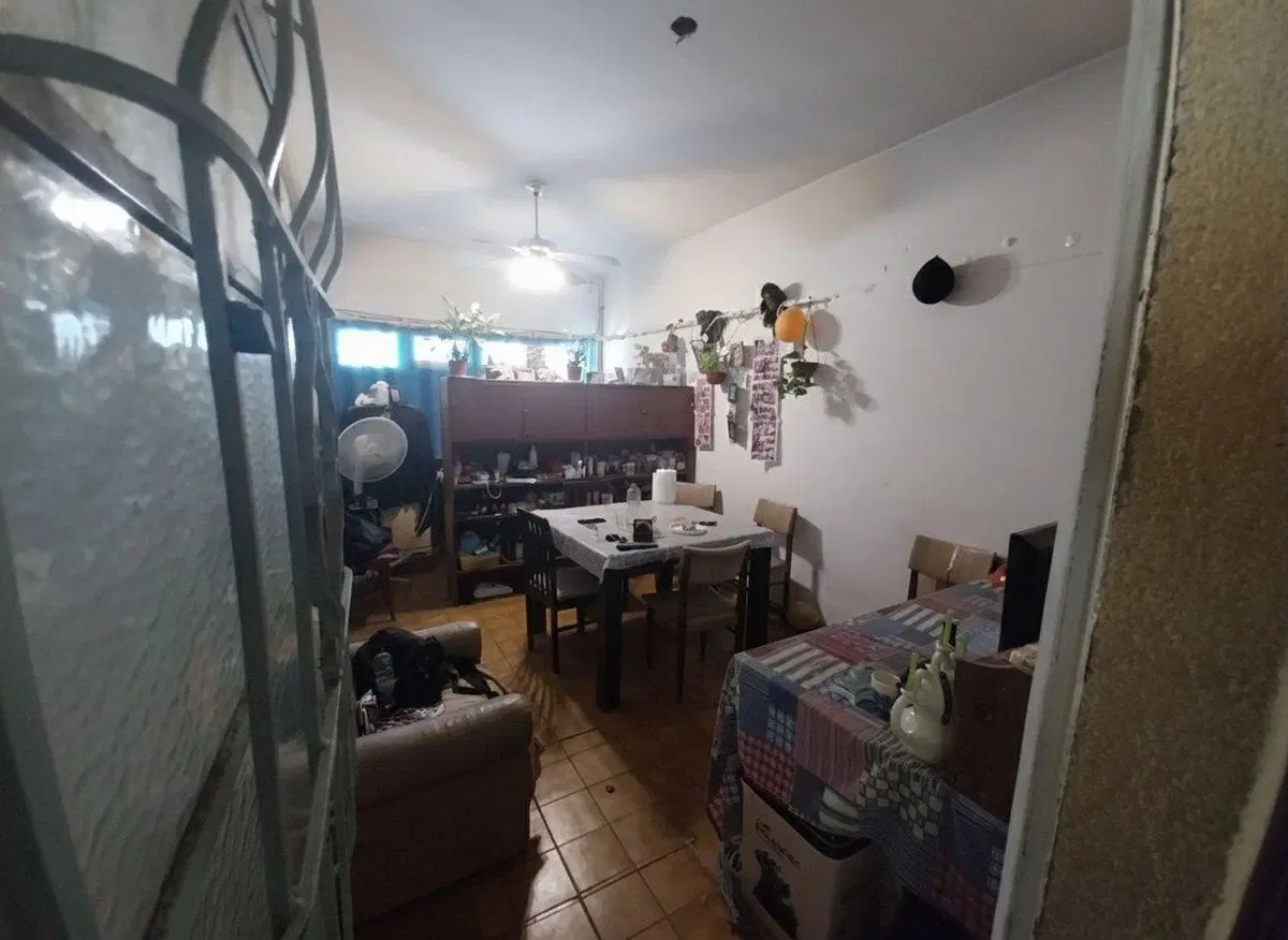 Casa en esquina a reciclar V. Adelina Oportunidad 8