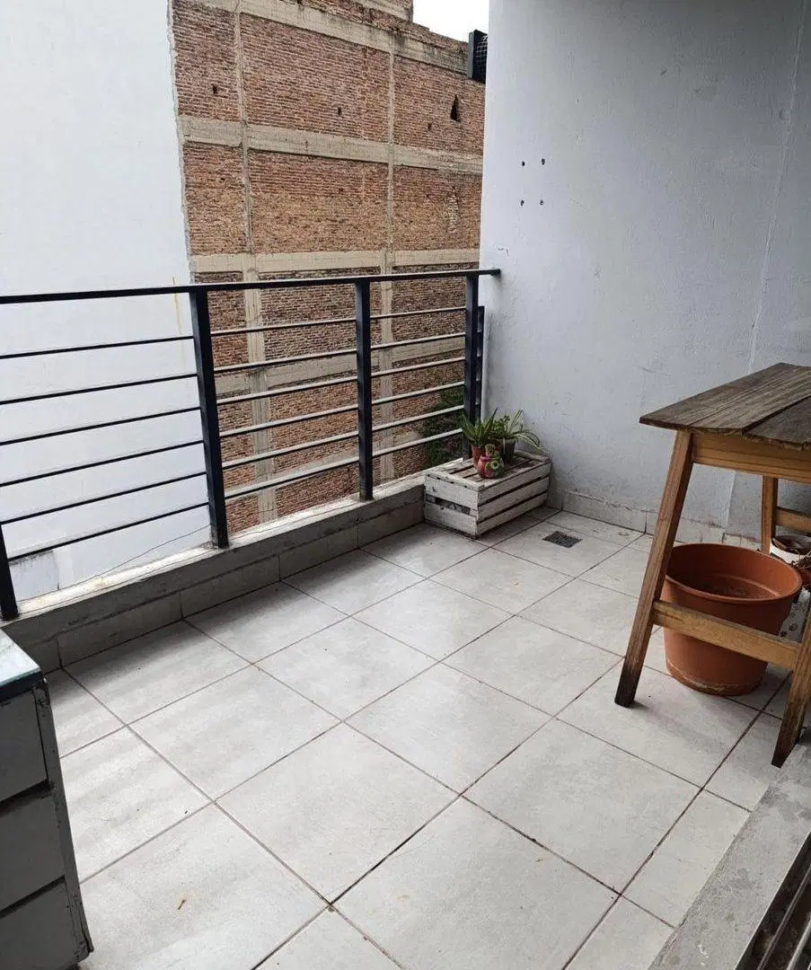 VENTA MONOAMBIENTE CON BALCÓN - PARQUE CHAS 5
