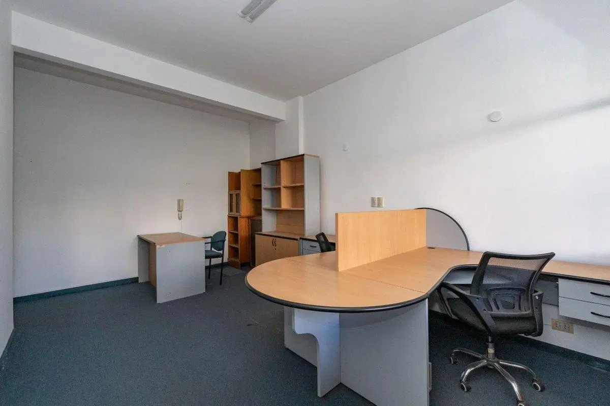 VENTA OFICINA SAN NICOLÁS 2