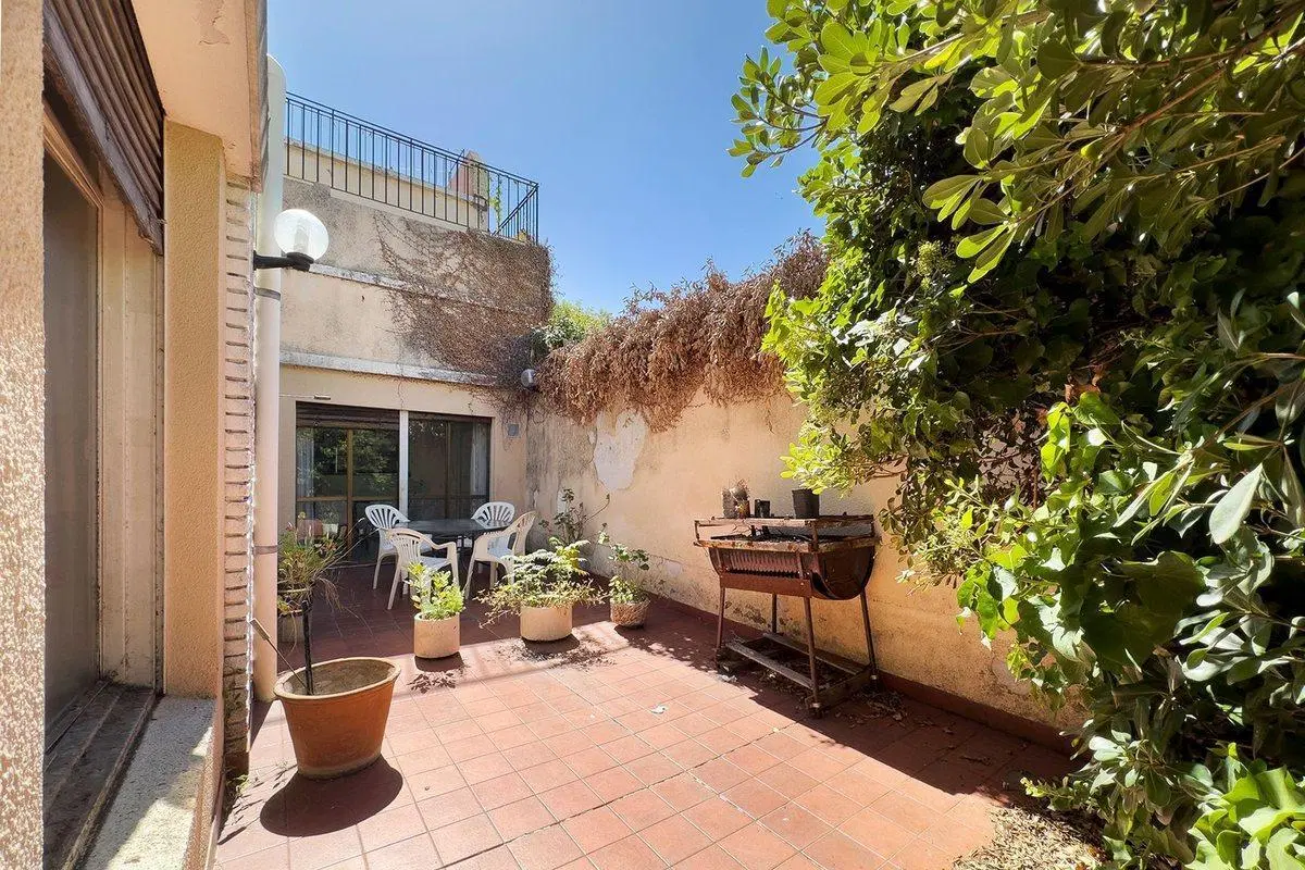 VENTA CASA 6 AMB C JARDIN, QUINCHO EN VILLA DEVOTO 5