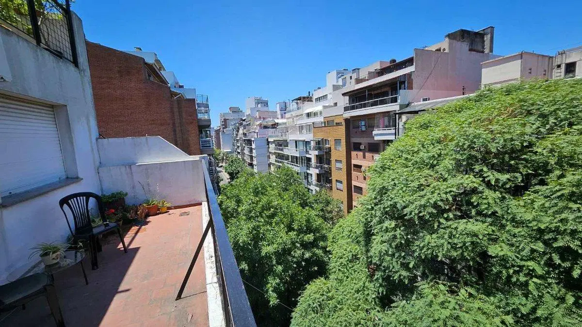 VENTA 2 AMBIENTES BALCON Y BAULERA VILLA  URQUIZA 5