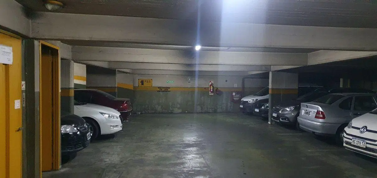 Venta  de cochera en Caballito- buena ubicacion 8