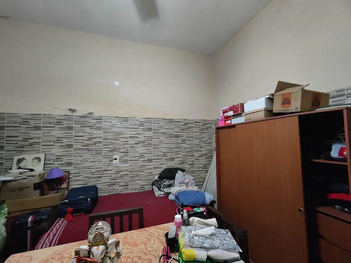 Venta Casa Pompeya con cochera y patio . 4