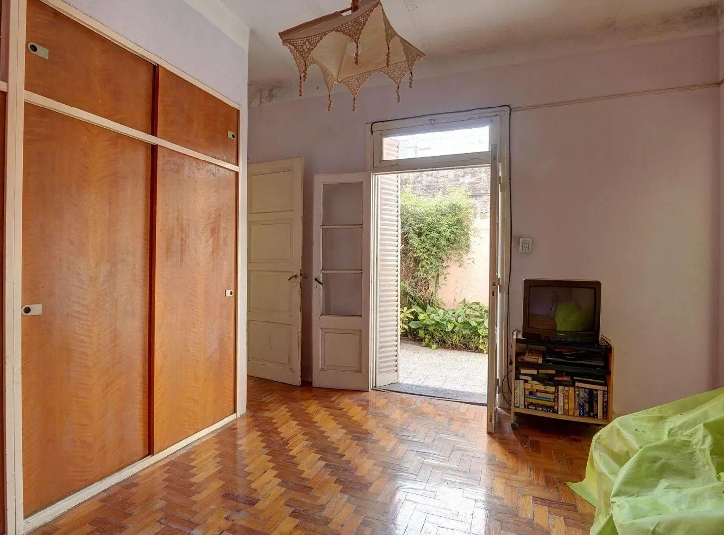 PH 4 AMB. C/TERRAZA Y PATIO / VENTA - MONTE CASTRO 4