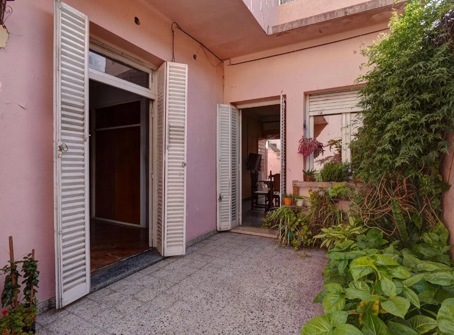 PH 4 AMB. C/TERRAZA Y PATIO / VENTA - MONTE CASTRO 3