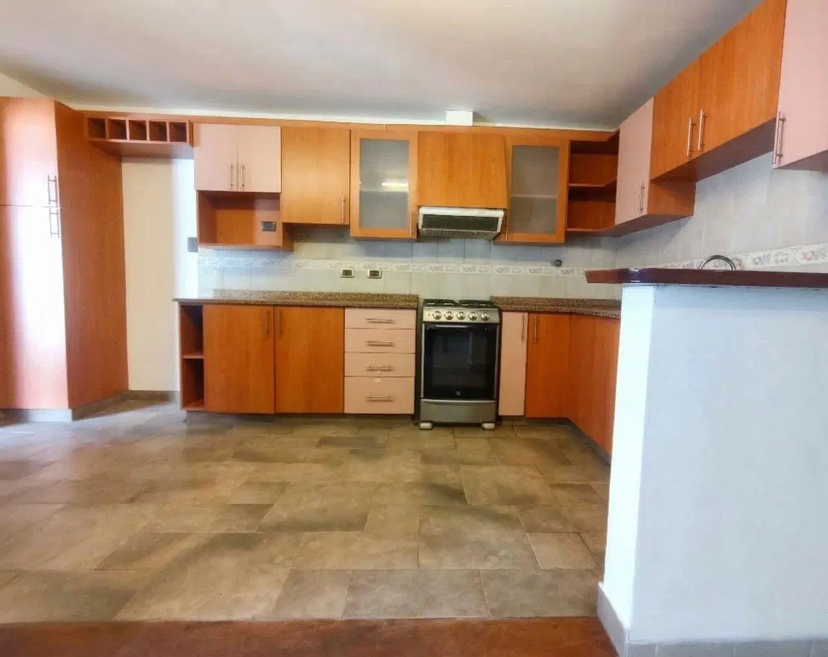 Venta  PH  tipo Casa 5 ambientes Villa Ballester 8