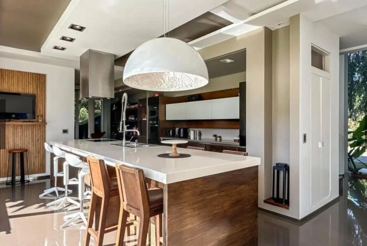 VENTA CASA EN LOTE 1600MT2 "LA MONTURA" PILAR 3
