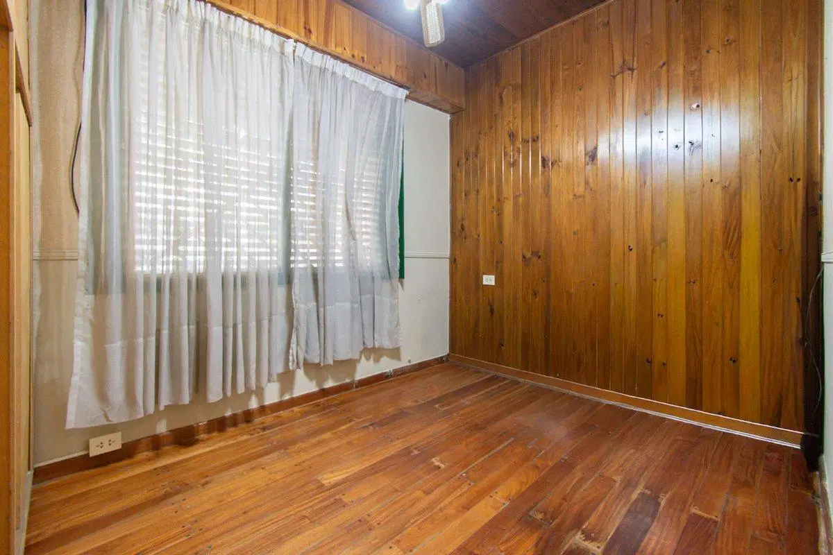 VENTA PH DE 4 AMBIENTES C/GARAGE  EN VILLA URQUIZA 8