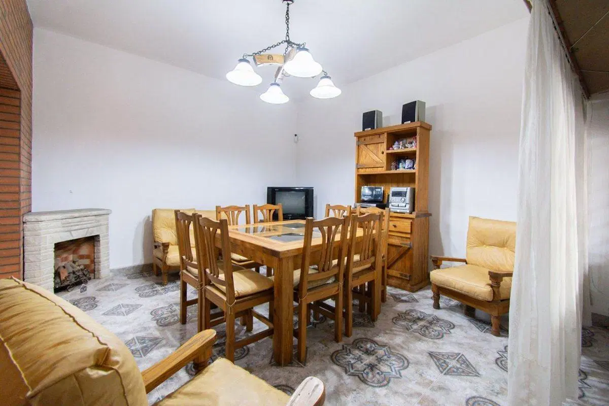 VENTA PH DE 4 AMBIENTES C/GARAGE  EN VILLA URQUIZA 3
