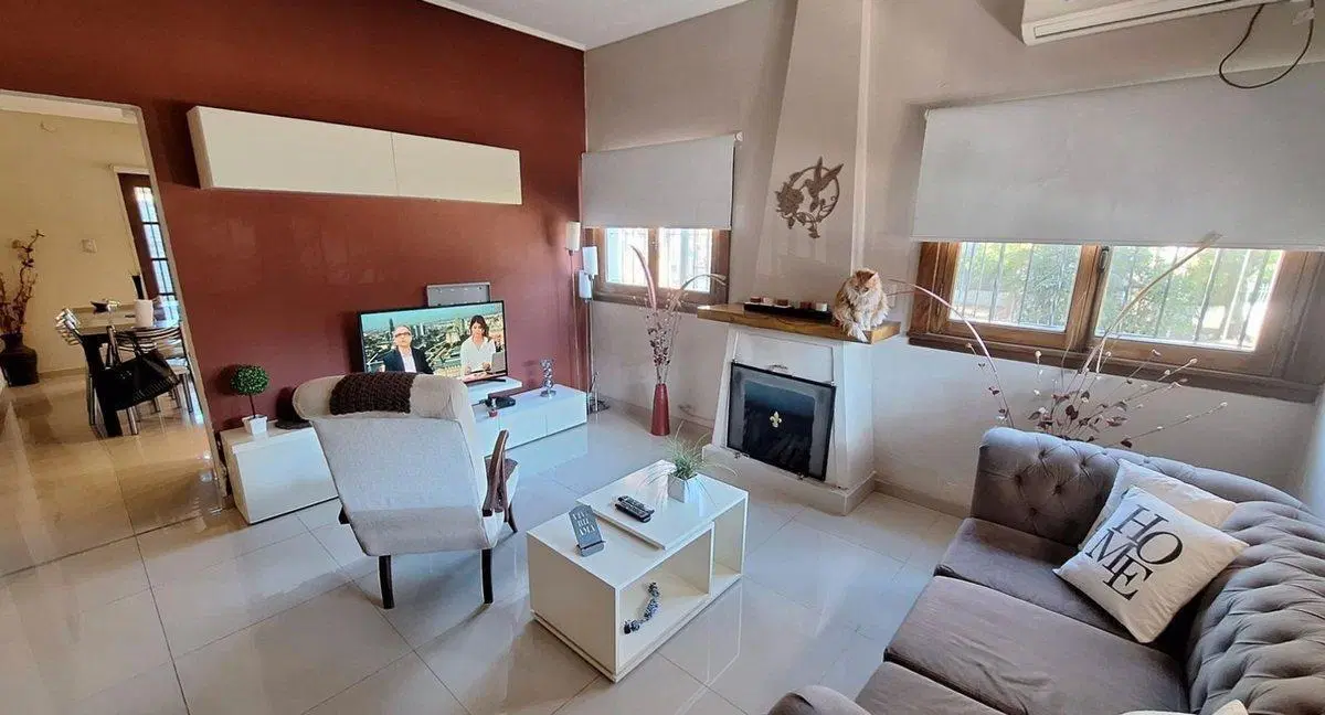 CASA EN VENTA ADROGUÉ QUINCHO Y COCHERA 4