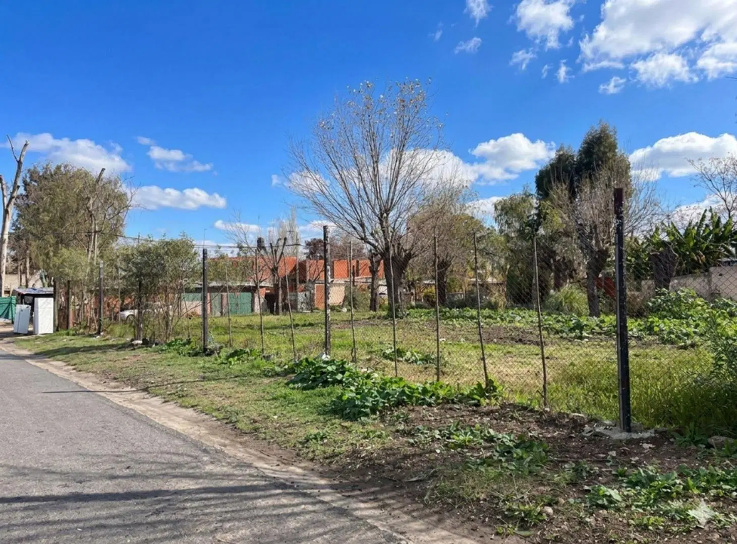 VENTA - LOTE EN ESQUINA - RINCON DE MILBERG 4