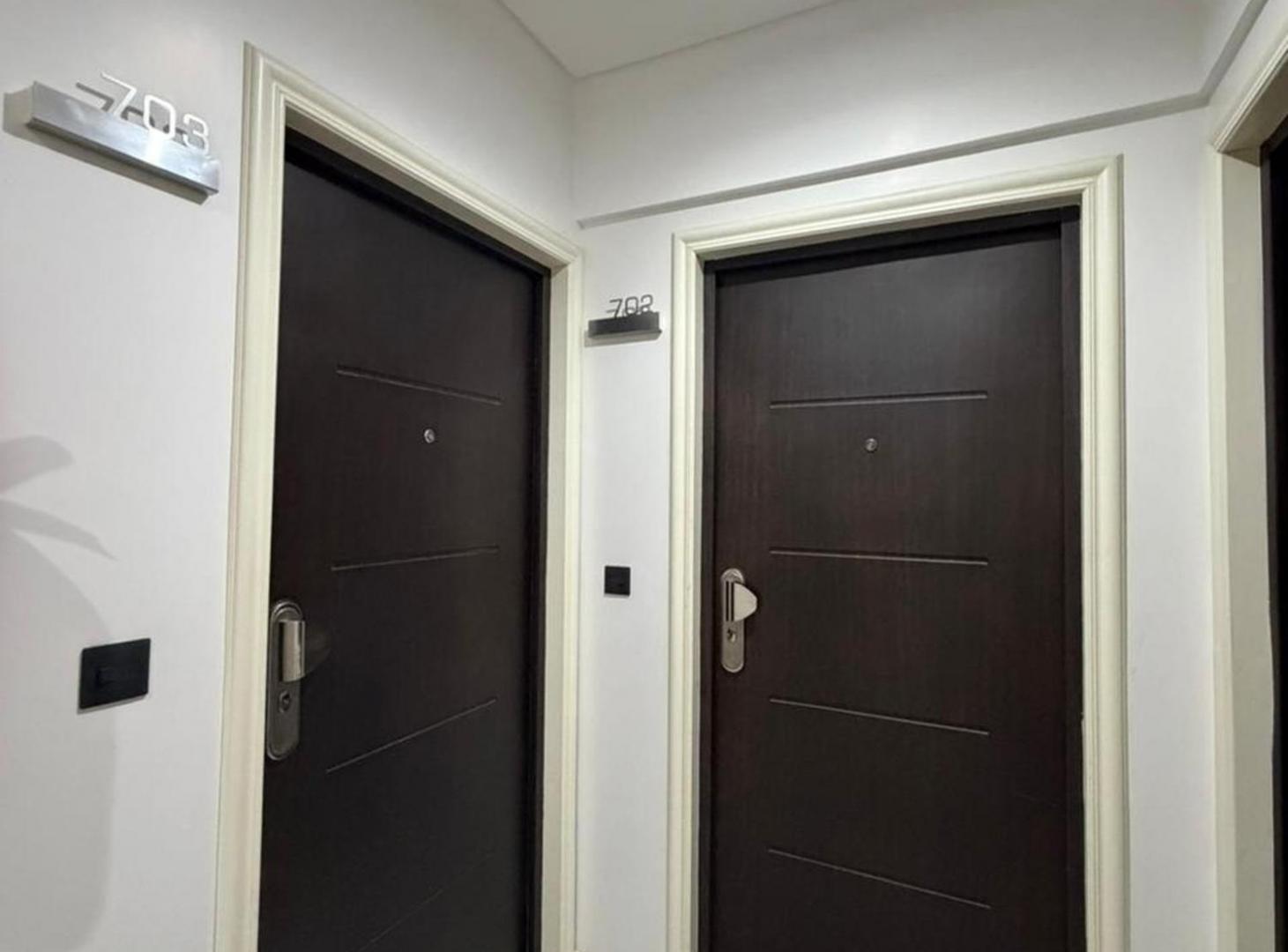 Foto de VENTA AMPLIO 2 AMB A ESTRENAR EN RECOLETA, imagen 2