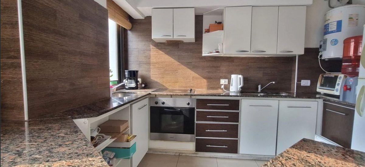 Foto de VENTA DEPTO 3 AMB CON COCHERA-APTO CREDITO, imagen 3