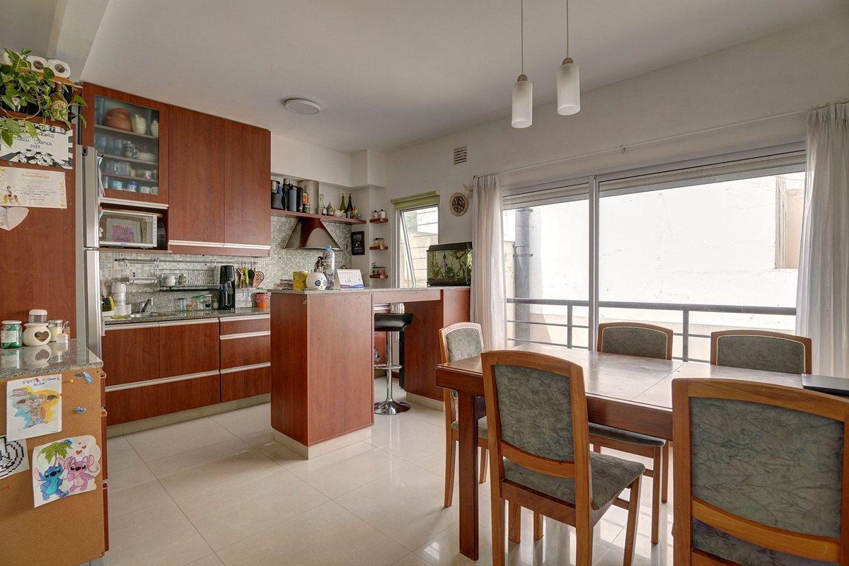 Foto de DEPARTAMENTO DE 3 AMB - TERRAZA, QUINCHO Y COCHERA, imagen 1