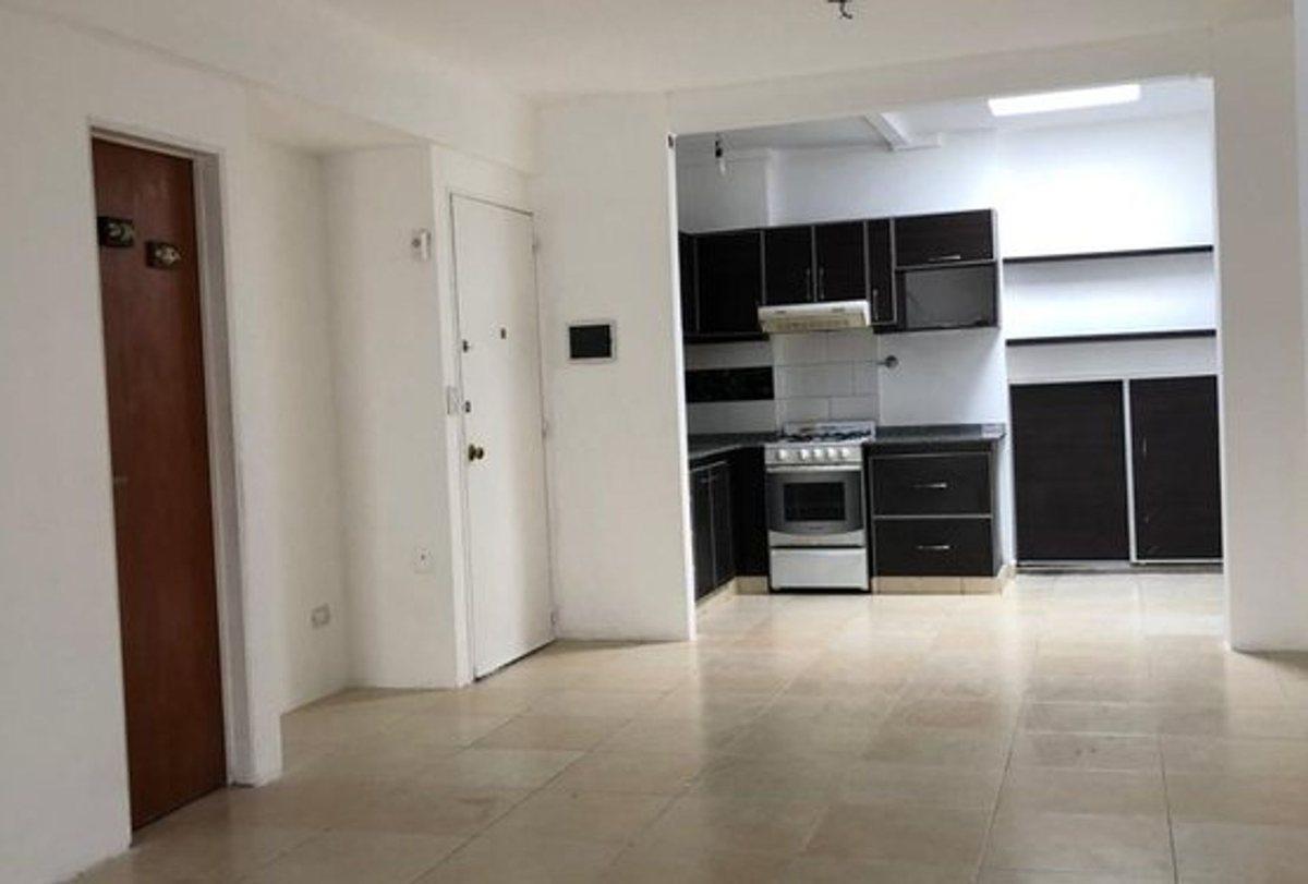 Foto de Venta departamento 2 amb con patio en Ramos Mejia, imagen 4