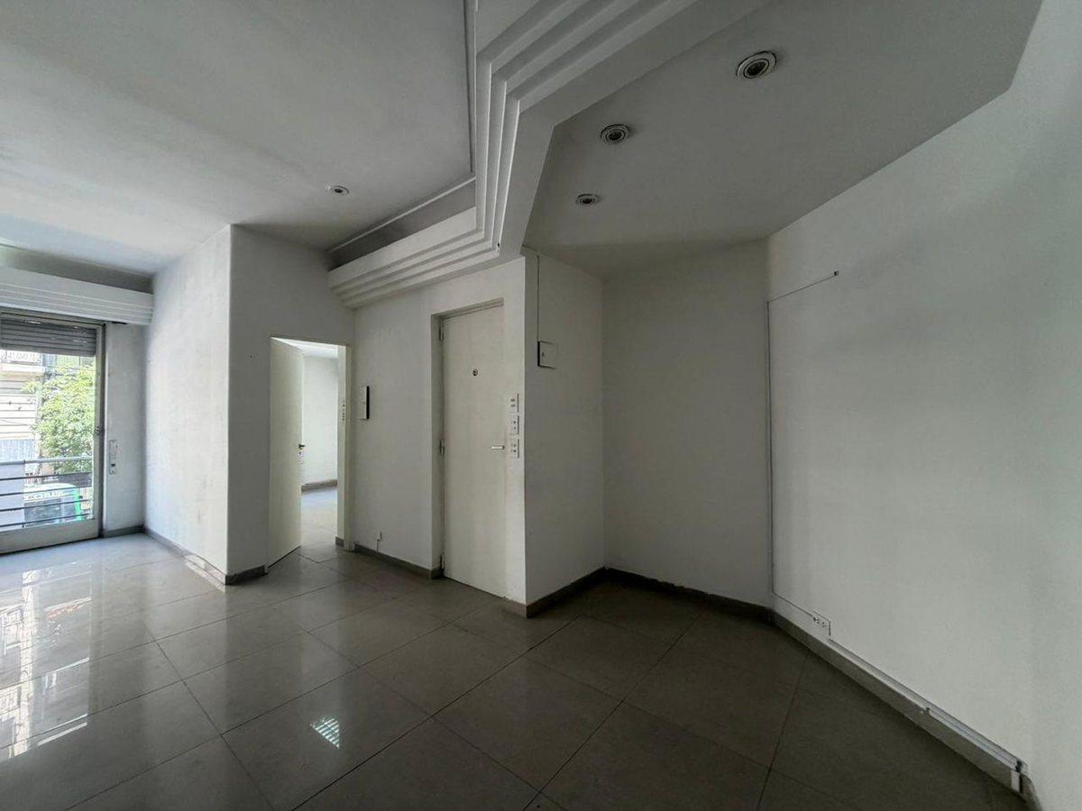 Foto de VENTA APMLIO 2 AMB EN RETIRO UBICACION ESTRATEGICA, imagen 4