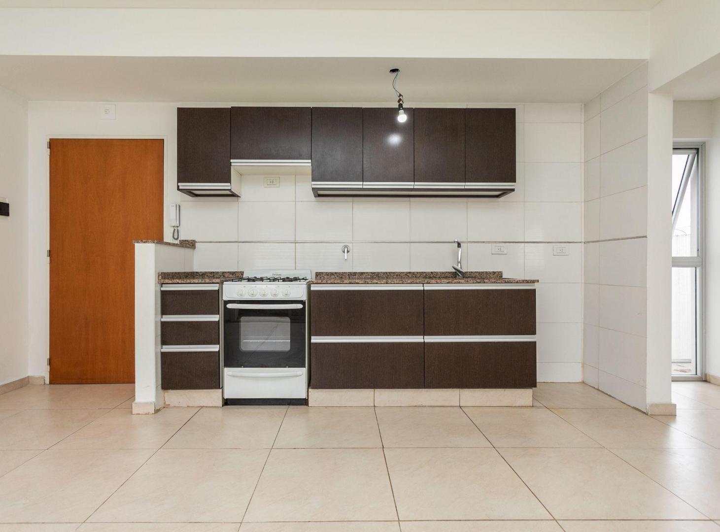 Foto de ALQUILA DEPARTAMENTO 2 AMB MONTE CASTRO, CABA, imagen 4