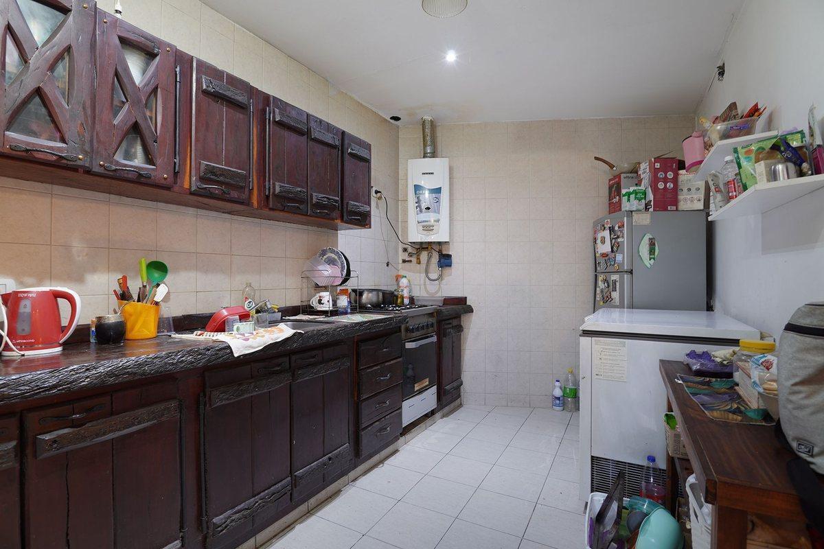 Foto de VENTA CASA 5 AMB PATIO + TERRAZA -PARQUE PATRICIOS, imagen 2